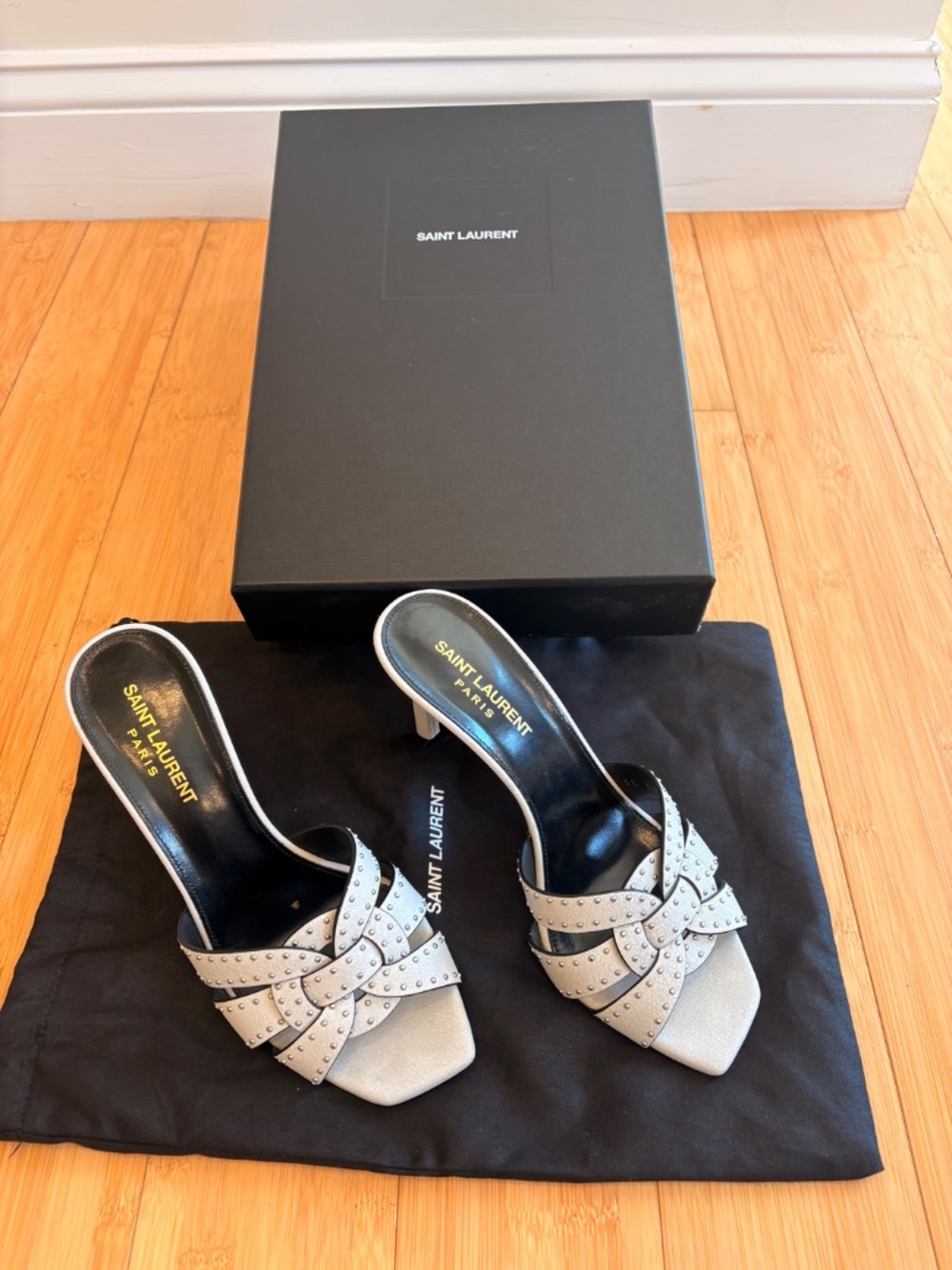 Saint Laurent Tribute 85 White studded size 37 - Picture 3 of 5